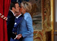 Cum au aflat părinții lui Macron despre povestea de dragoste pe care tânărul o trăia cu profesoara lui emmanuel macron si brigitte main bun